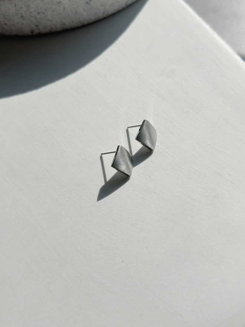 Roxy Curved Square Earrings in Silver