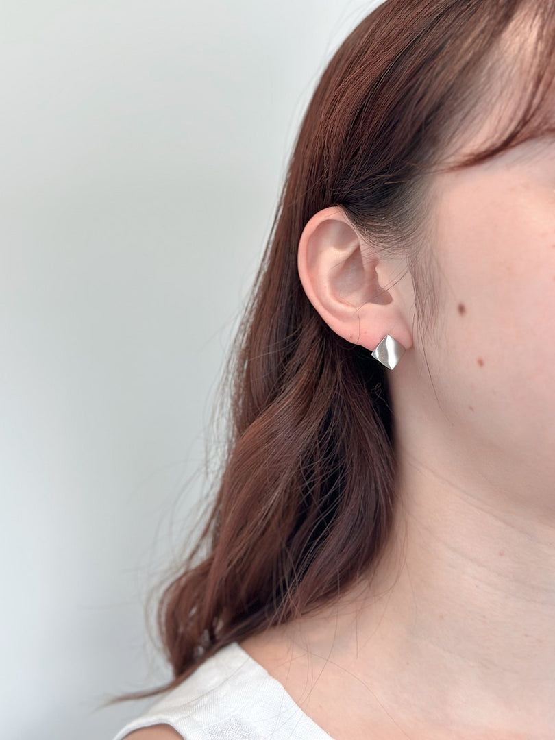 Roxy Curved Square Earrings in Silver