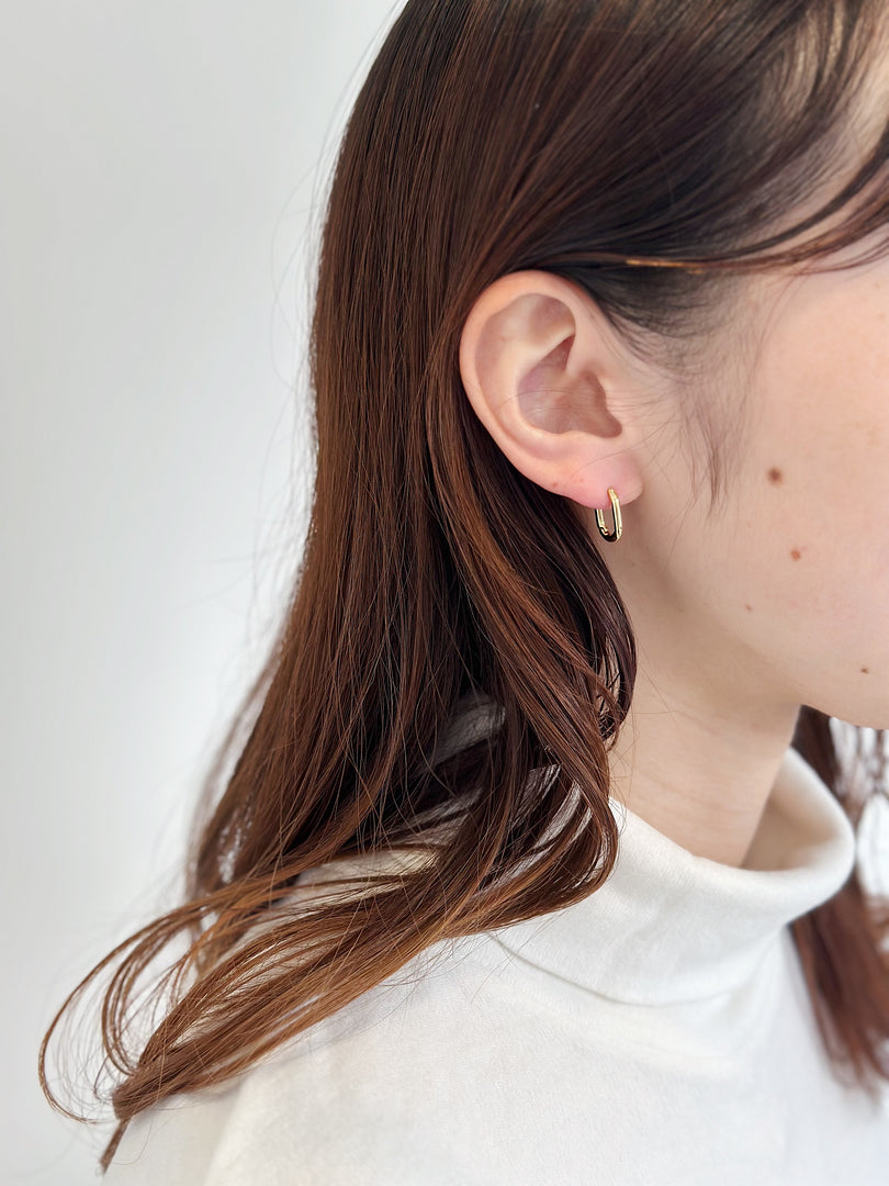 Sophia Hoop Earrings in Gold