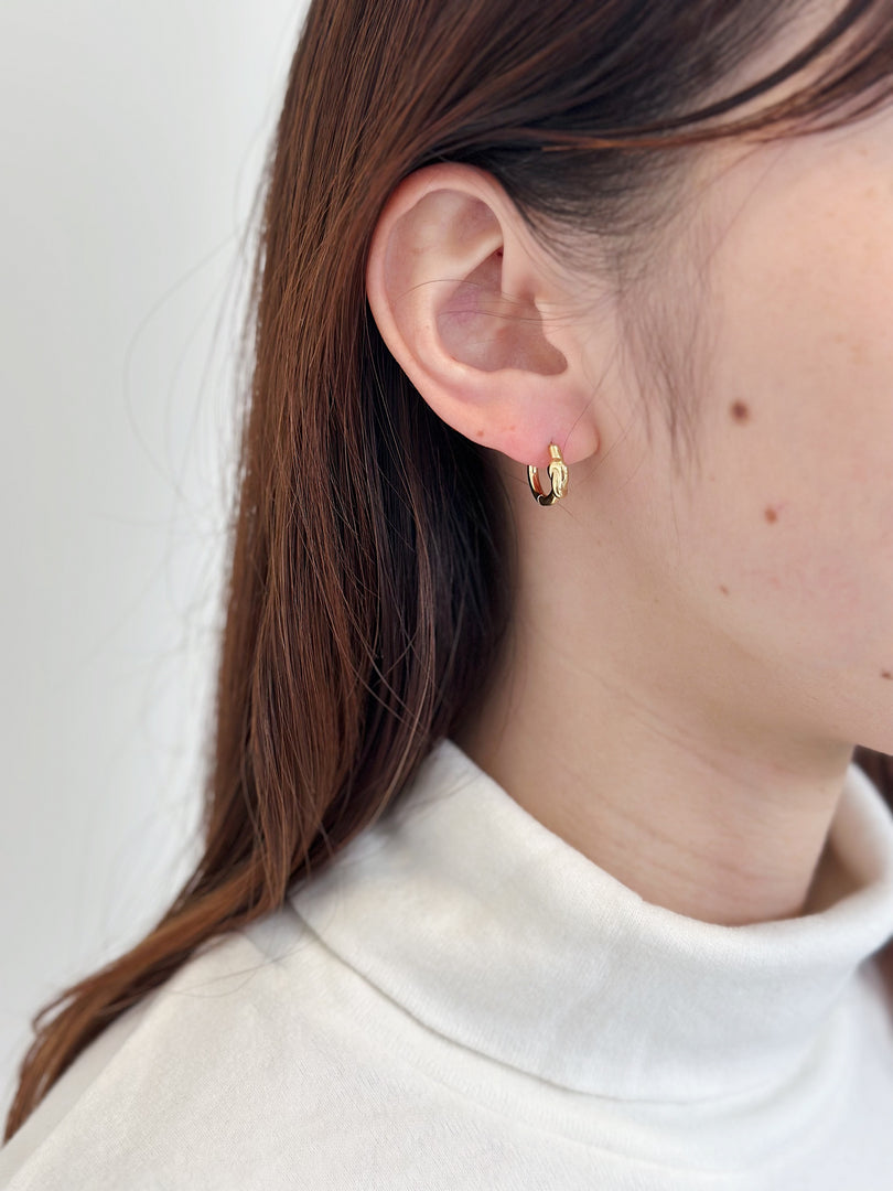 Millie Mini Hoop Earrings