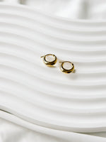 Load image into Gallery viewer, Amora Gold Hoop Earrings
