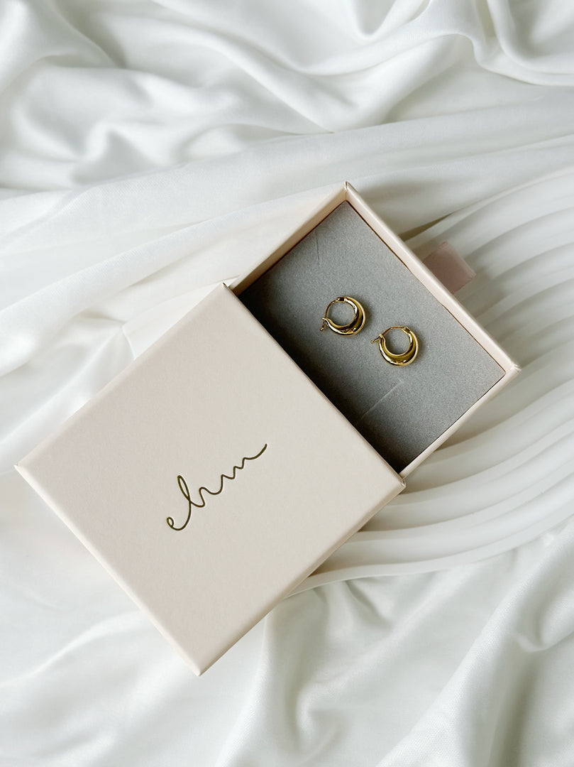 Amora Gold Hoop Earrings