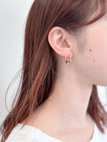 Load image into Gallery viewer, Daisy Hoop Earrings in Gold
